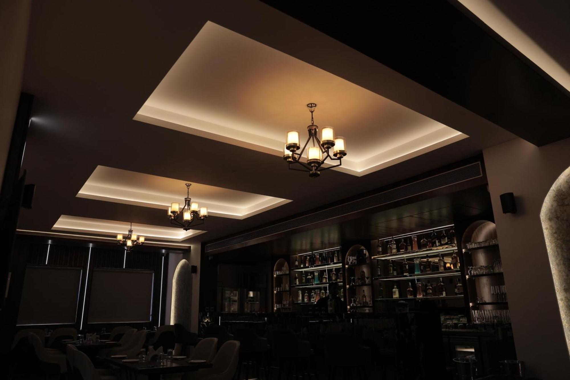 Hotel Carnival Parbhani Extérieur photo