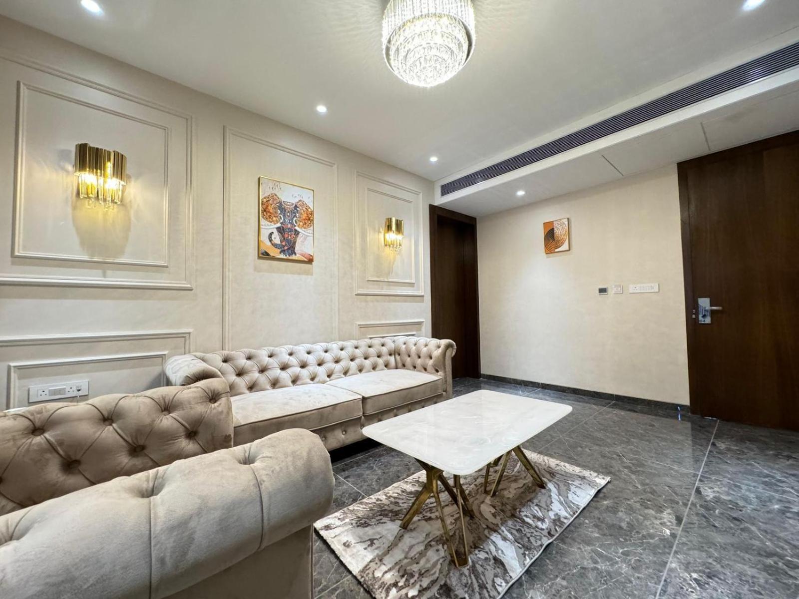 Hotel Carnival Parbhani Extérieur photo